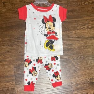 9months red white black